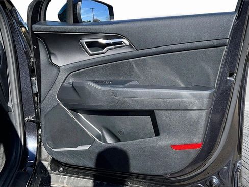 Certified 2026 Kia Sportage LX w/ LX Convenience Package image 19