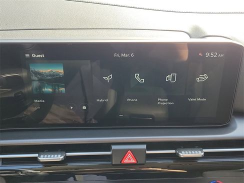 New 2026 Kia Sportage EX image 32