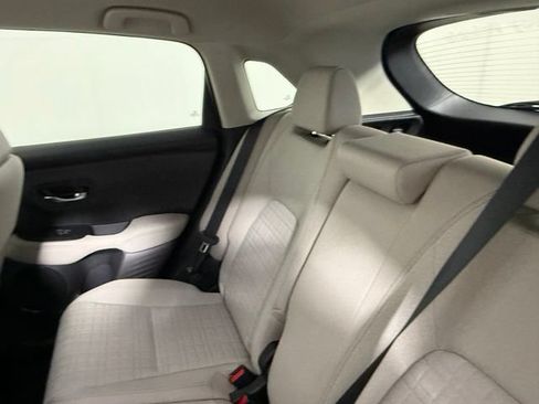 Used 2026 Honda HR-V LX image 38
