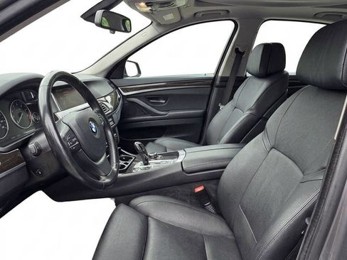 Used 2010 BMW 550i Gran Turismo xDrive image 11