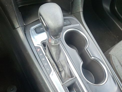 Used 2024 Chevrolet Equinox LT AWD/4WD image 14
