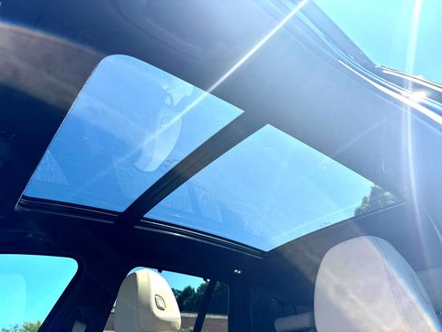 Used 2018 BMW X3 M40i image 12