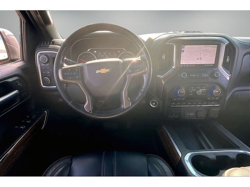 Used 2019 Chevrolet Silverado 1500 High Country w/ Max Trailering Package AWD/4WD image 9