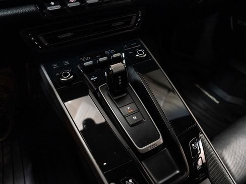 Used 2020 Porsche 911 Carrera S RWD image 24