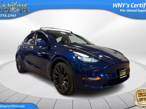 Used 2024 Tesla Model Y Performance AWD/4WD image 3