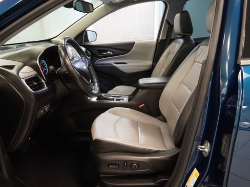 Used 2020 Chevrolet Equinox Premier AWD/4WD image 6