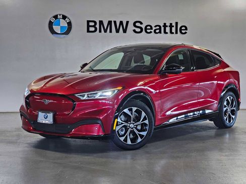 Used 2021 Ford Mustang Mach-E Premium RWD image 1