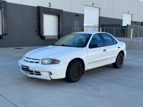 Used 2003 Chevrolet Cavalier Sedan w/ Preferred Equipment Group FWD image 1