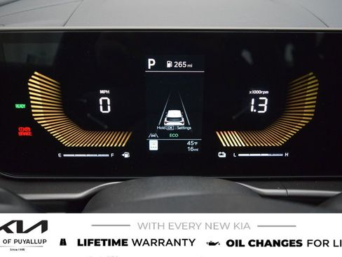 New 2026 Kia Sportage EX image 18