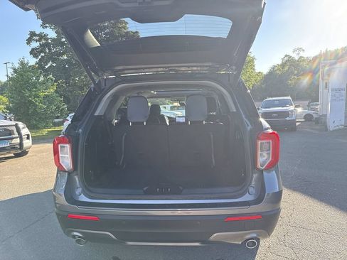 Used 2023 Ford Explorer XLT w/ Equipment Group 202A AWD/4WD image 25