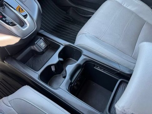 Used 2019 Honda CR-V EX-L image 29