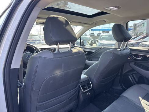 Certified 2025 Subaru Outback Onyx Edition image 27