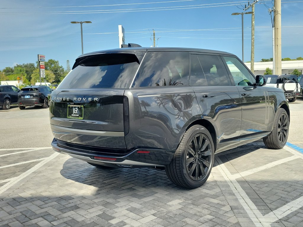 New 2026 Land Rover Range Rover SE AWD/4WD image 5