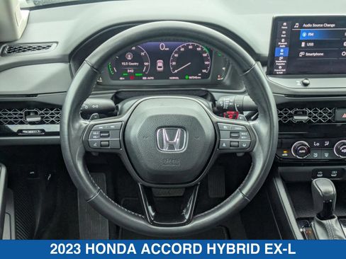 Used 2023 Honda Accord EX-L image 16