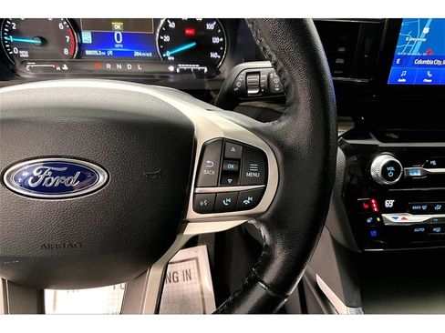 Used 2021 Ford Explorer Limited w/ Equipment Group 301A RWD image 21