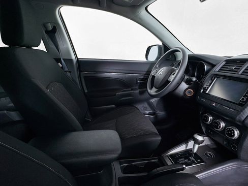 Used 2024 Mitsubishi Outlander Sport ES AWD/4WD image 26