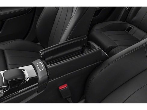 Used 2022 Mercedes-Benz A 220 image 31