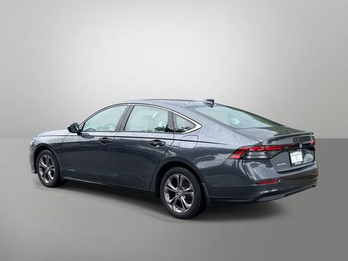 Certified 2023 Honda Accord EX image 26