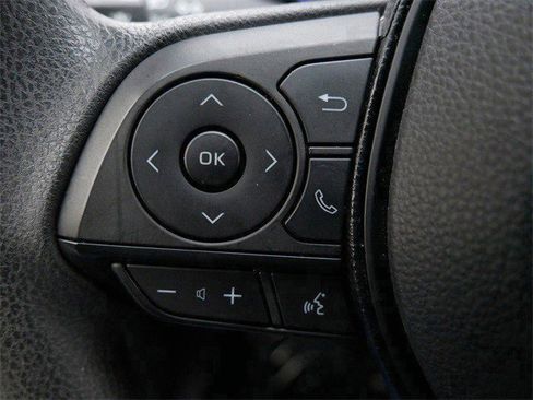 Used 2019 Toyota RAV4 LE image 26