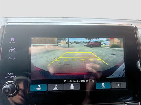 Used 2022 Honda Odyssey Touring image 14