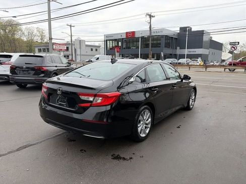 Used 2018 Honda Accord LX image 8