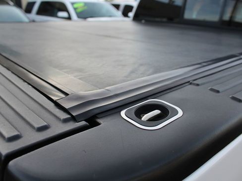 Used 2014 Ford F150 Platinum image 22