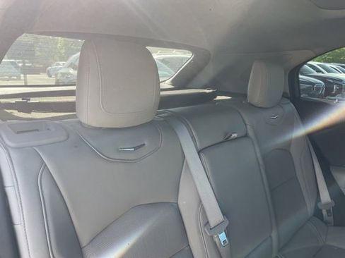 Used 2019 Cadillac XT4 Premium Luxury FWD image 6