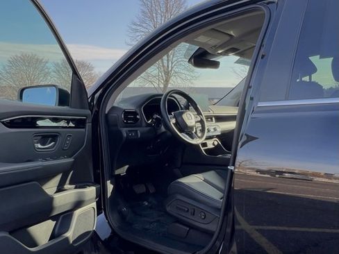 Certified 2025 Honda Pilot EX-L image 21