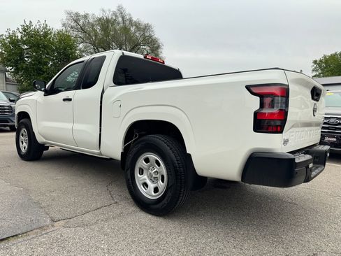 Used 2024 Nissan Frontier S w/ Technology Package AWD/4WD image 7