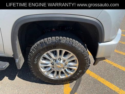 Used 2022 Chevrolet Silverado 2500 High Country w/ Safety Package II AWD/4WD image 9