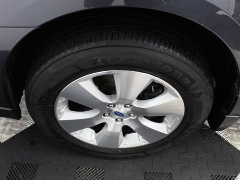 Used 2012 Subaru Outback 3.6R Limited w/ Moonroof Pkg AWD/4WD image 19