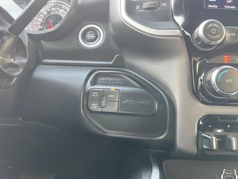 Used 2020 RAM 2500 Big Horn w/ Level 2 Equipment Group image 23