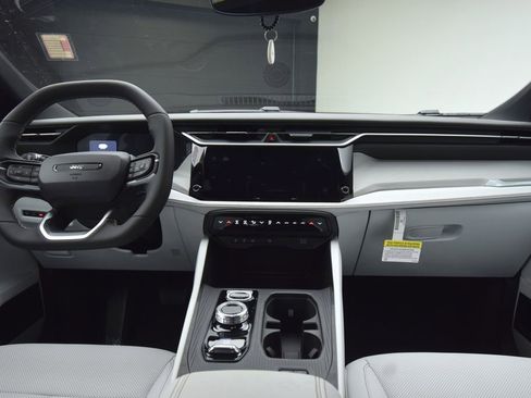 New 2026 Jeep Cherokee Limited AWD/4WD image 36