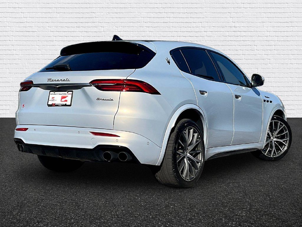 Used 2023 Maserati Grecale Modena AWD/4WD image 6