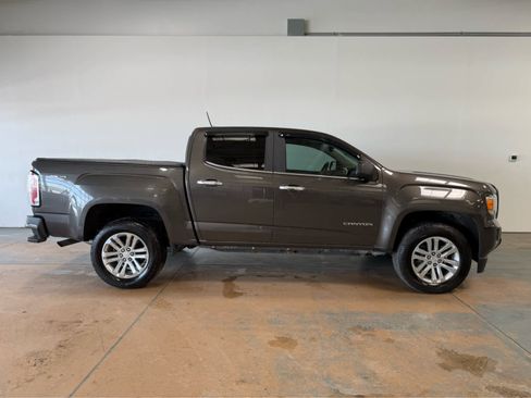 Used 2019 GMC Canyon SLT w/ Driver Alert Package image 5
