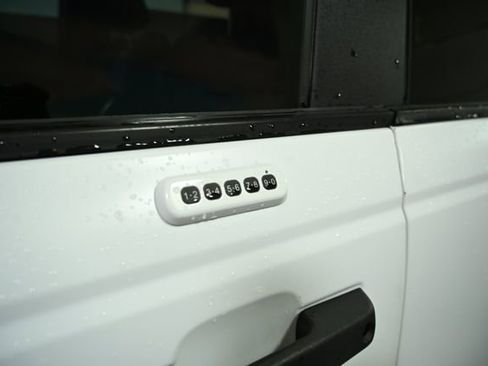 Used 2022 Ford Bronco Raptor image 16