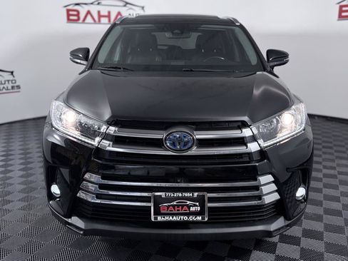 Used 2019 Toyota Highlander Limited Platinum AWD/4WD image 9