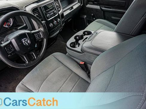 Used 2015 RAM 1500 Express RWD image 17