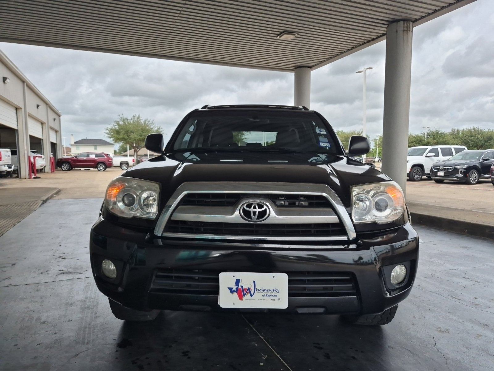 Used 2008 Toyota 4Runner SR5 w/ SR5 Extra Value Pkg 1 RWD image 3