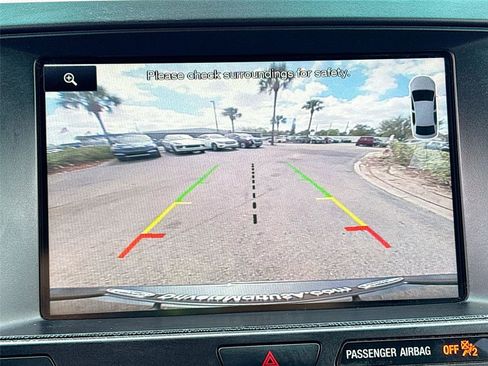 Used 2016 Ford Explorer XLT w/ Equipment Group 202A image 14