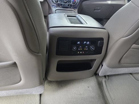 Used 2016 Chevrolet Tahoe LTZ RWD image 10