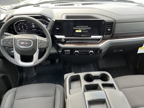 New 2026 GMC Sierra 1500 Elevation image 5