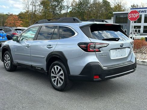 Certified 2024 Subaru Outback Premium image 6