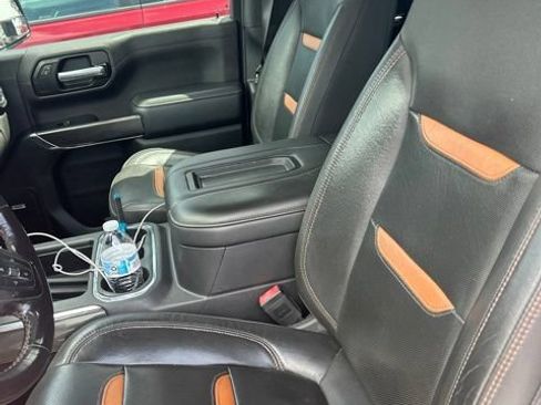 Certified 2020 GMC Sierra 1500 AT4 w/ AT4 Premium Package AWD/4WD image 5