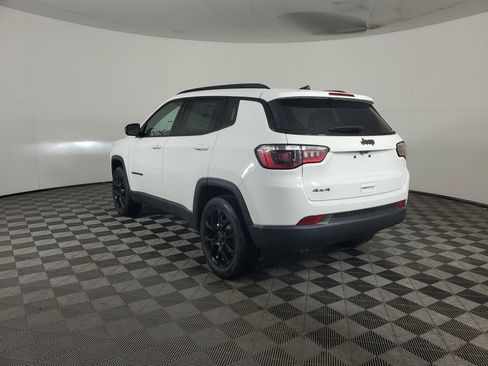 New 2026 Jeep Compass Latitude image 6