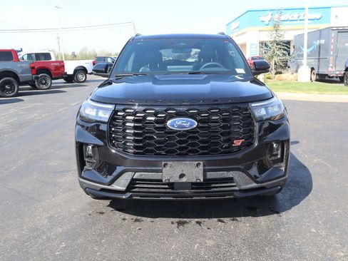 New 2026 Ford Explorer ST AWD/4WD image 9