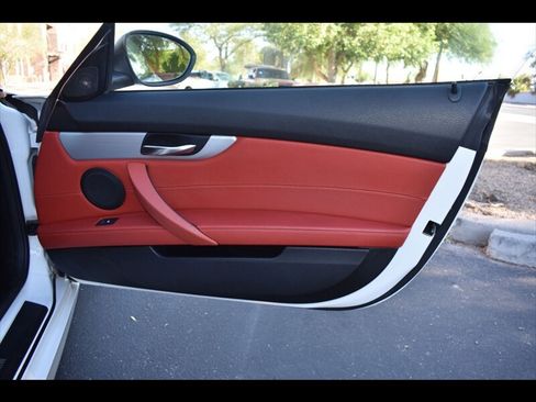 Used 2016 BMW Z4 sDrive28i RWD image 29