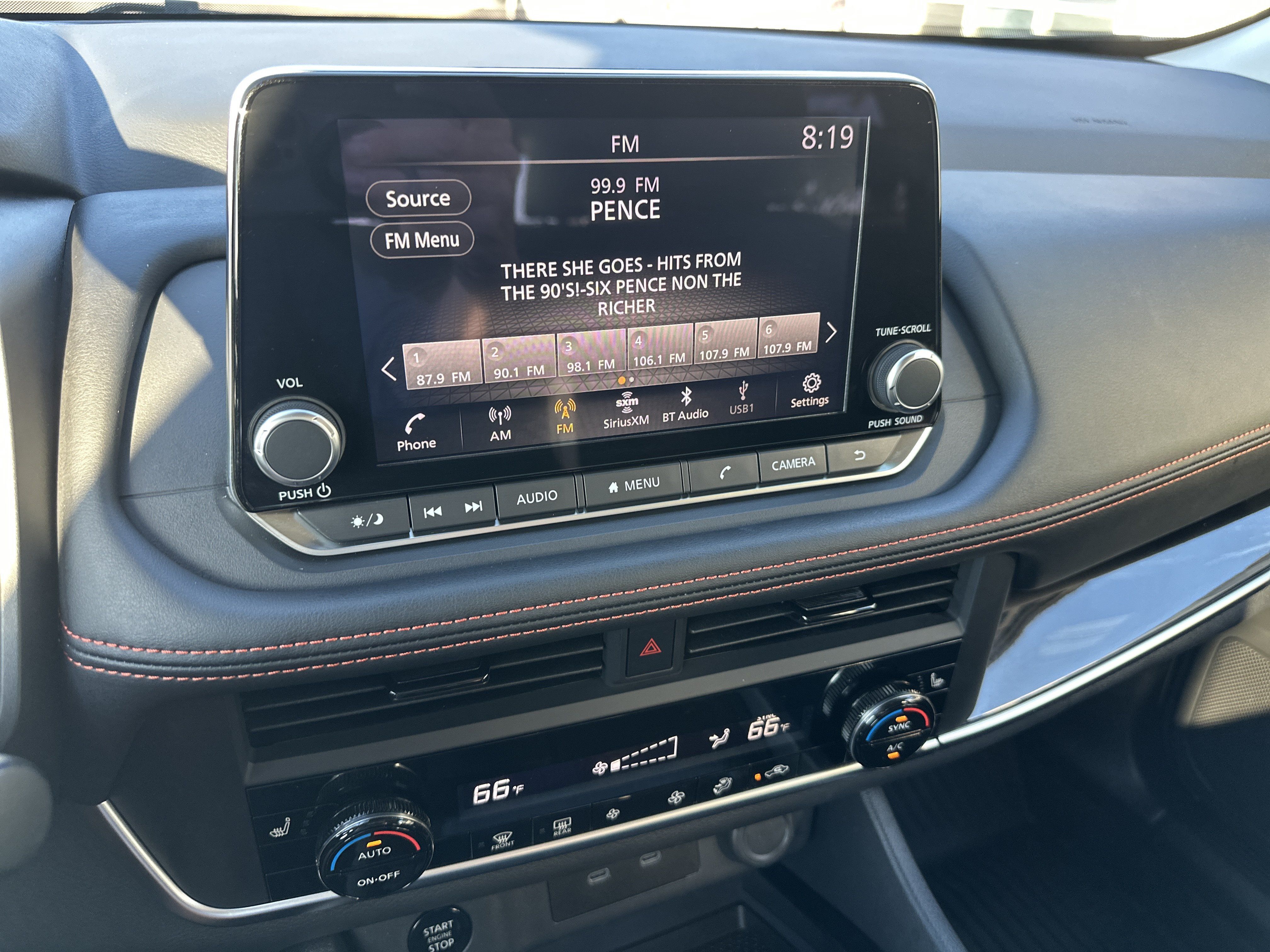 Used 2026 Nissan Rogue SV AWD/4WD image 17