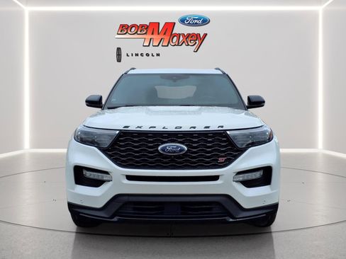 Used 2020 Ford Explorer ST w/ Premium Technology Package AWD/4WD image 2