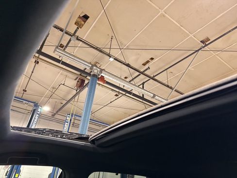 Used 2025 Honda Passport Black Edition image 45